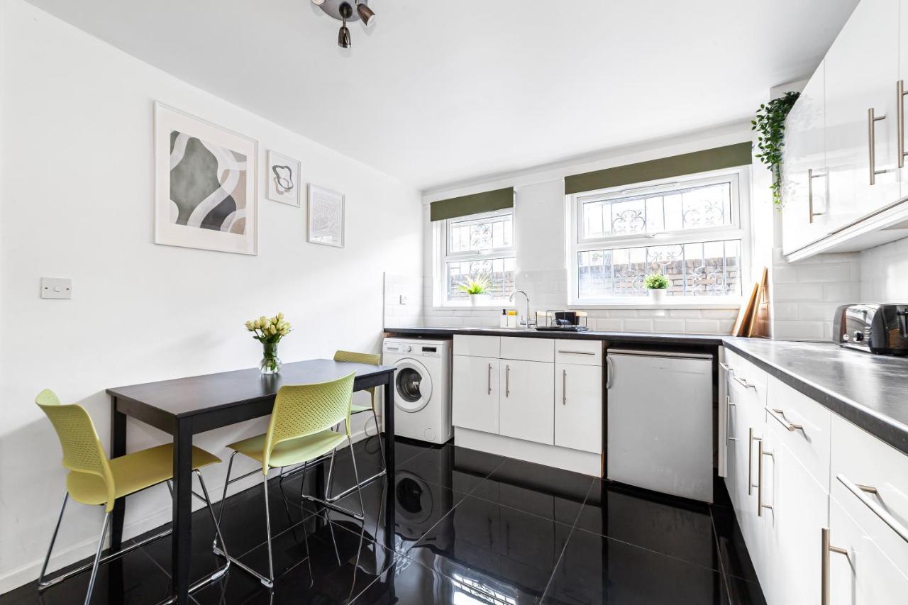 Arte Stays - 3-Bedroom Bright House London, Haggerston, Garden, Parking, 8 Min Walk To Haggerston Station, Weekly Or Monthly Stays, Serviced Accommodation - 7 Guests ภายนอก รูปภาพ
